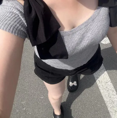 あき素敵な女の子は好きですか?