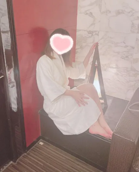 アズサMadonna-マドンナ-