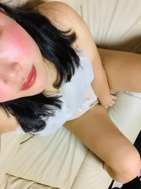 ひまり★愛嬌抜群フワフワボディ！隣の人妻お口で愛して
