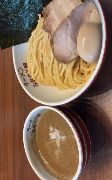 お昼休憩中!🍜