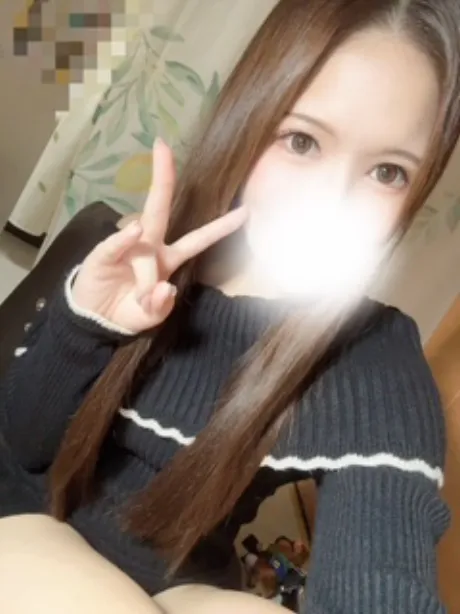 新人かやティアラ