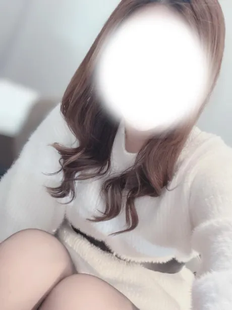 少しだけ…💕/シオリ