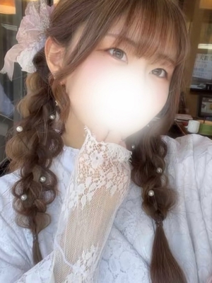 L’ Amomr（ラムール）～青森～おすすめ女の子3