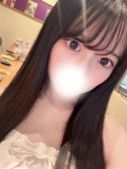 新人ゆきなティアラ