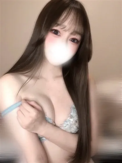 新人なちティアラ