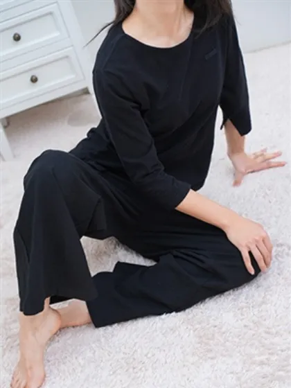 初音美音(はつね　みおん)出張回春エステ　ヴェントゥーラ（Ventura）