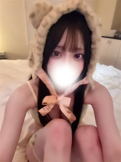 新人まゆうティアラ