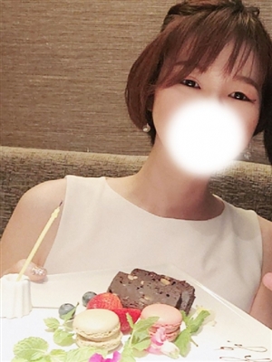 新人かいなティアラ