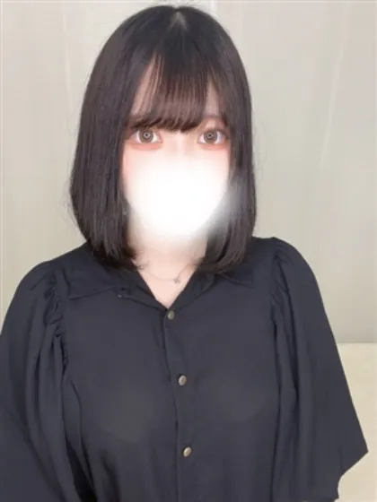 新人ゆうこティアラ