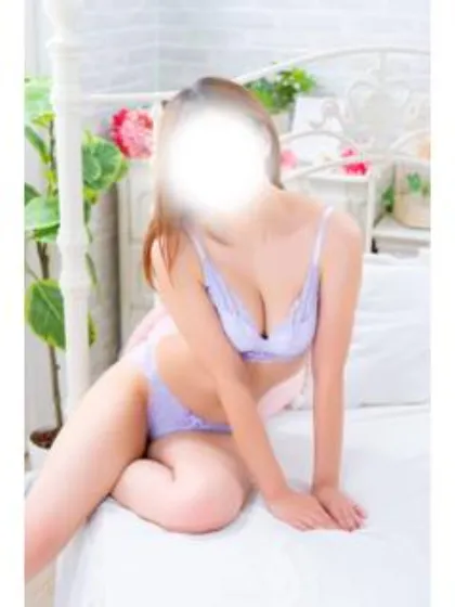 うらら【全てが理想モデル系美女】花嫁気分　仙南店