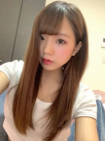 ゆりな/salad（サラダ）