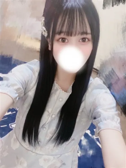 新人さきティアラ