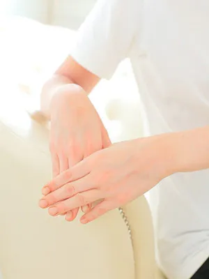 田中四葉(たなか　よつは)出張回春エステ　ヴェントゥーラ（Ventura）