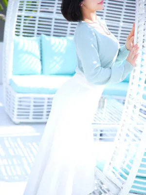 葵(あおい)グランドオペラ福岡