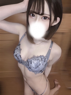 新人はつみティアラ