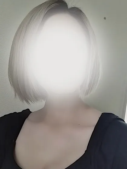 new優梨(ユリ)美乃華