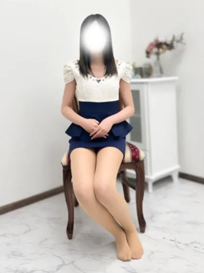 愛華[あいか]未経験恋する人妻倶楽部