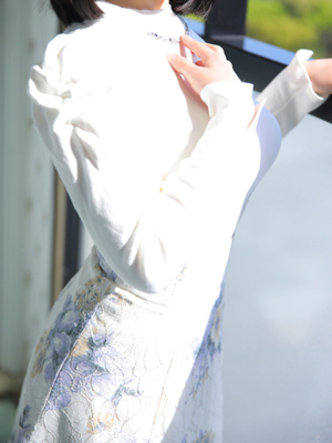 雨依(うい)グランドオペラ福岡