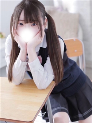 新人みいティアラ