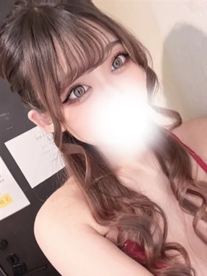 新人さなえティアラ