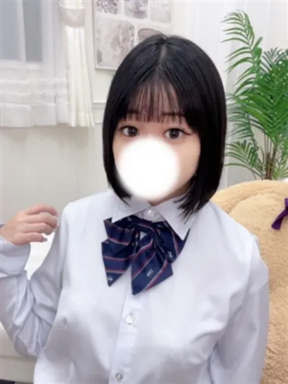 新人ひなかティアラ