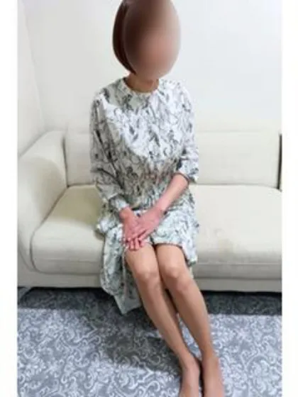 初体験妻・かすみ(業初）/CLUB華娘