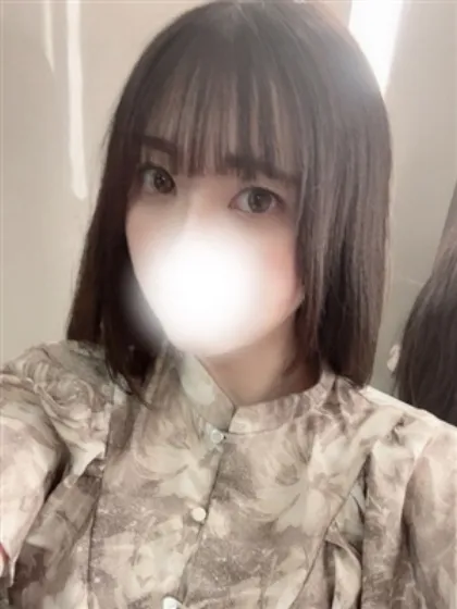 新人なみな/ティアラ