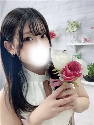 新人えす☆クールな視線とアツい密着♡ciel～シエル～
