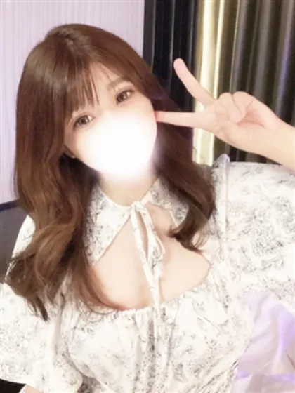 新人かなでティアラ