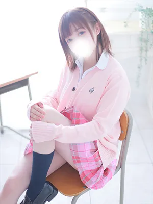ユイTWO×TOP-ツートップ-