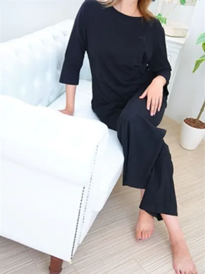 柏木絵奈(かしわぎ　えな)出張回春エステ　ヴェントゥーラ（Ventura）