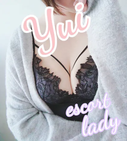 エスコートレディ三沢おすすめ女の子1