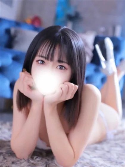 新人ねいな/ティアラ