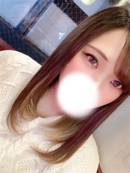 新人ゆかティアラ
