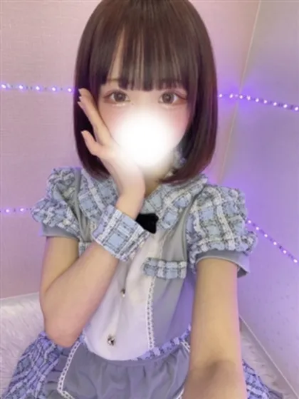 新人ういなティアラ