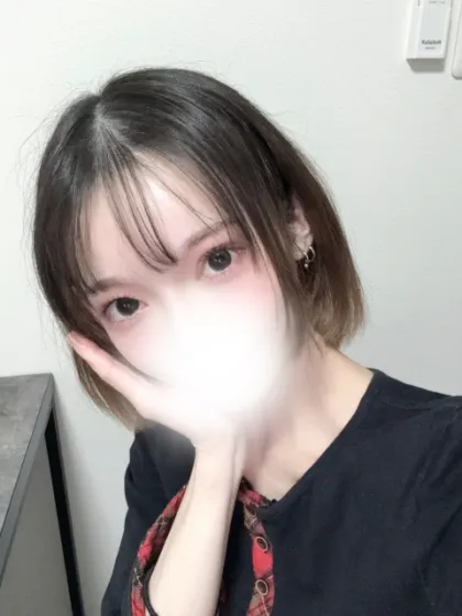 むつ店 5/26 なつ【色白スレンダー】/キューティーハニーズ