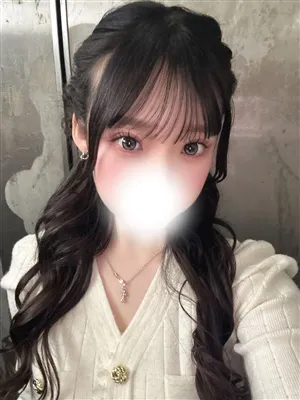新人あさティアラ