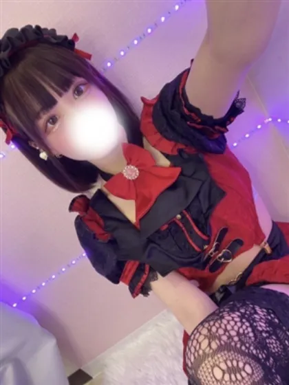 新人ういなティアラ