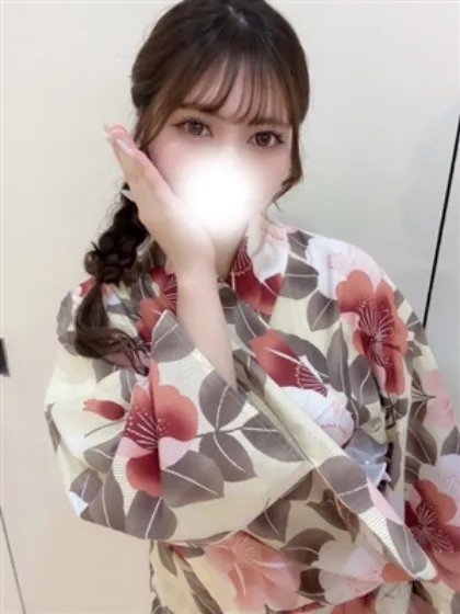 新人るりティアラ