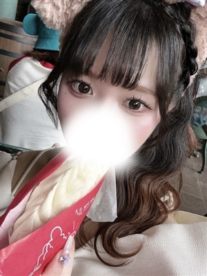 ティアラ 新人りさ