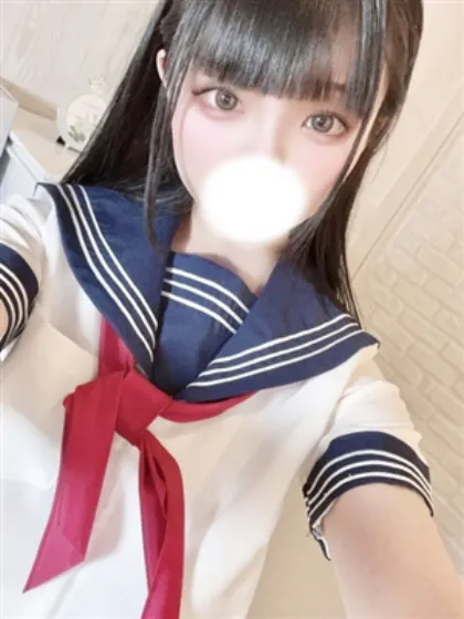 新人いちか/ティアラ