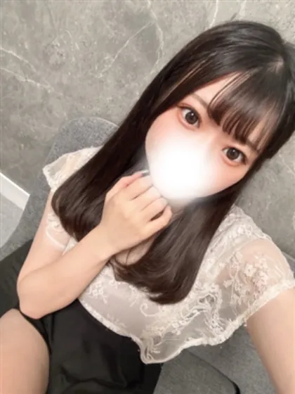 新人りるかティアラ