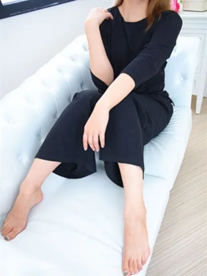 柏木絵奈(かしわぎ　えな)出張回春エステ　ヴェントゥーラ（Ventura）