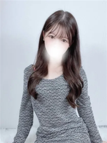 新人みいさティアラ