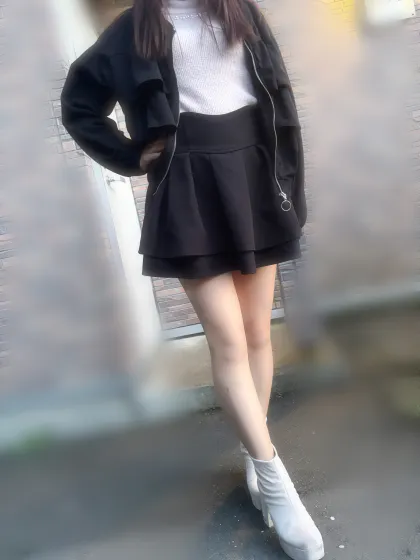 紫奈(シナ)美乃華