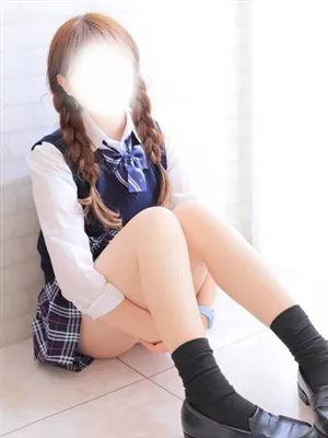 モモTWO×TOP-ツートップ-