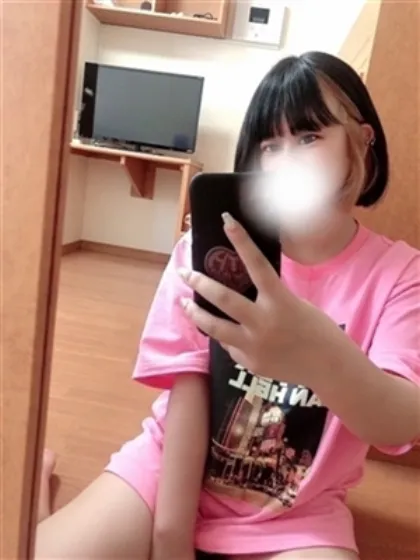 新人みなかティアラ