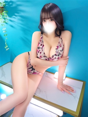 新人あゆなティアラ