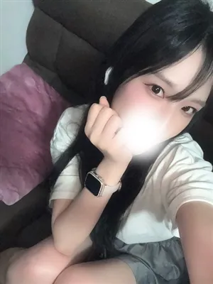 新人ゆきみティアラ