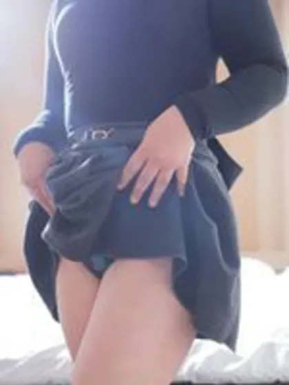 若妻・えり(業初）CLUB華娘